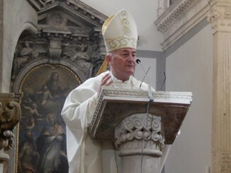 Hvarski biskup mons. Ranko Vidović ( foto: Jadran Bašić )